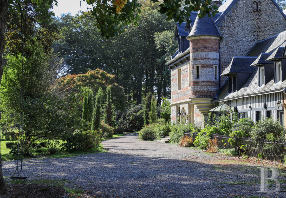 A 14th century manor showcasing a harmonious blend of different eras in Seine-Maritime, near Étretat - photo  n°41